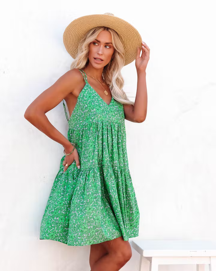 Robe à bretelles croisées et col en V à imprimé floral pour femme