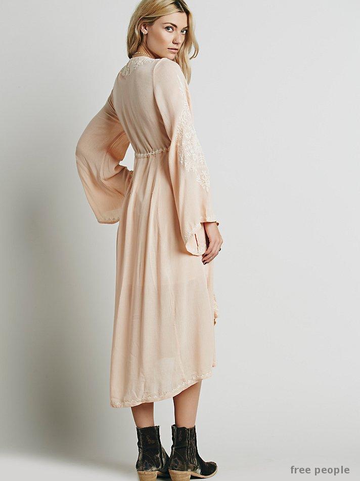 Women Spring and Autumn Vacation Elegant and Exquisite Embroidered High and Low hem Horn Sleeve Dress