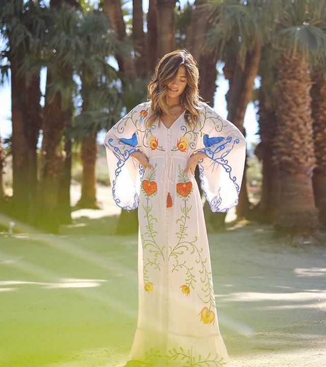 Women Spring Summer Bohemian Flower Embroidery Hollow Tassel Decoration Vintage Style Goddess Long Dress