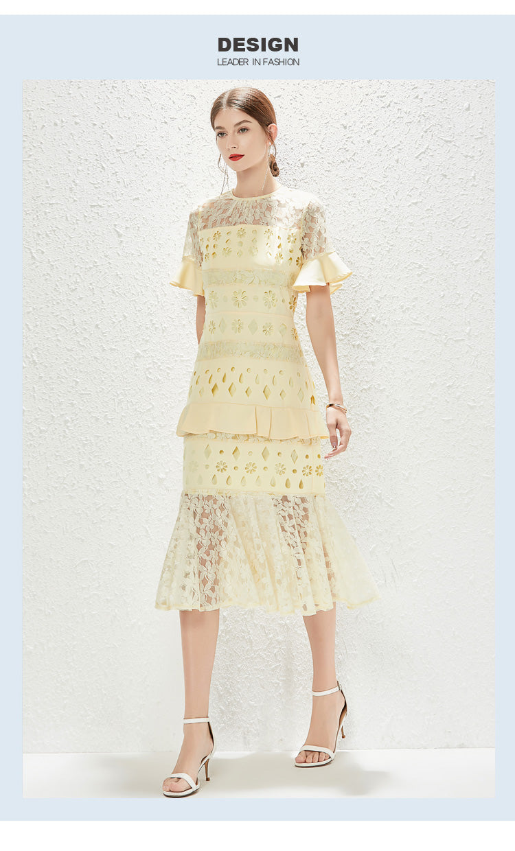 Défilé de mode Nouvelle robe haut de gamme pour femme en dentelle ajourée à traîne et ceinture portefeuille