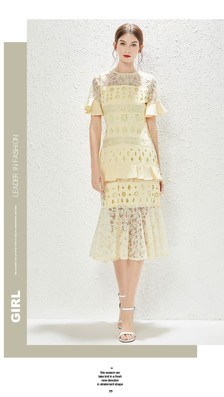Défilé de mode Nouvelle robe haut de gamme pour femme en dentelle ajourée à traîne et ceinture portefeuille