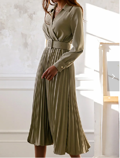 Robe plissée à col en V et ceinture pour femme - Collection Hiver