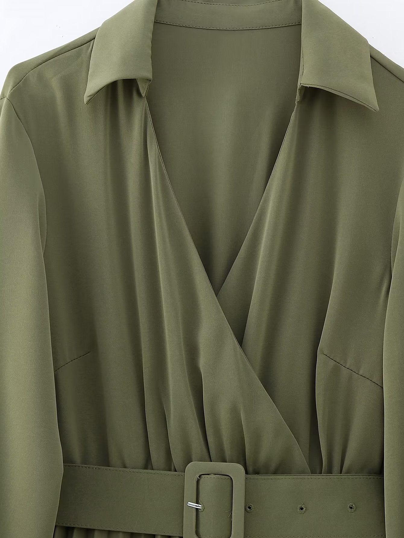 Robe plissée à col en V et ceinture pour femme - Collection Hiver