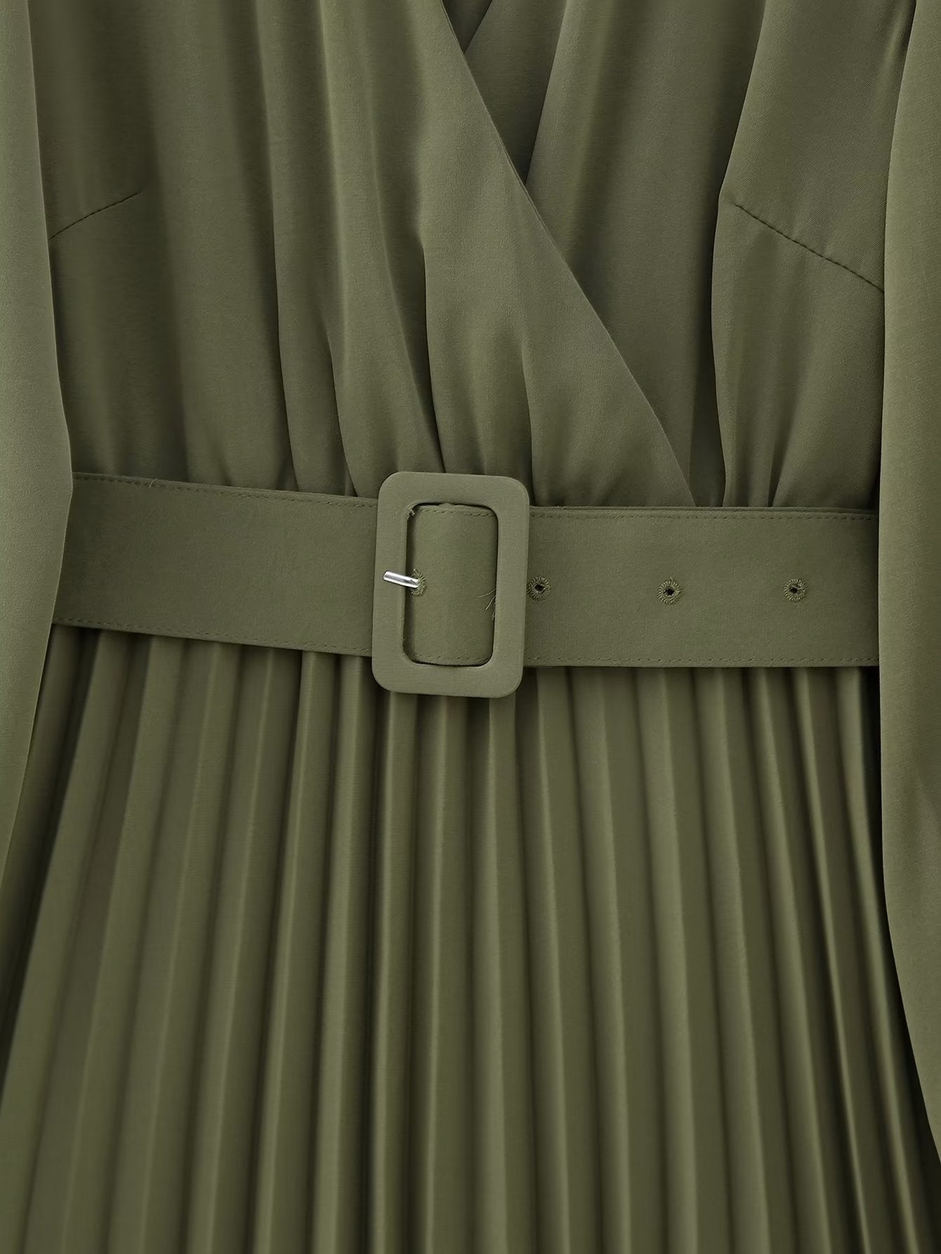 Robe plissée à col en V et ceinture pour femme - Collection Hiver
