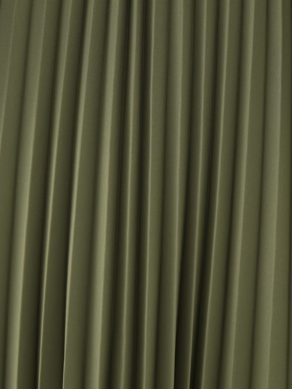 Robe plissée à col en V et ceinture pour femme - Collection Hiver
