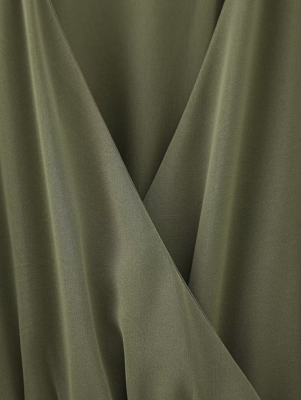 Robe plissée à col en V et ceinture pour femme - Collection Hiver