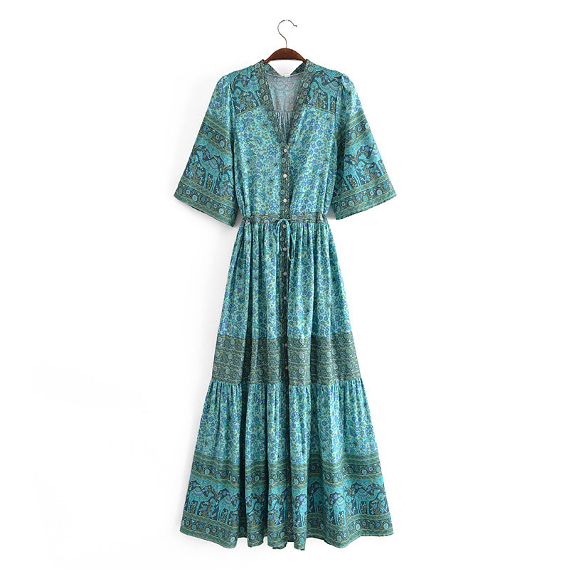 Vestido largo bohemio étnico para vacaciones de verano con estampado de posicionamiento, escote en V y cintura controlada con dobladillo grande