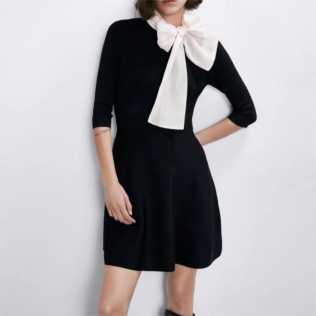 Winter Women Clothing Bowknot Decorative Stitching Dress