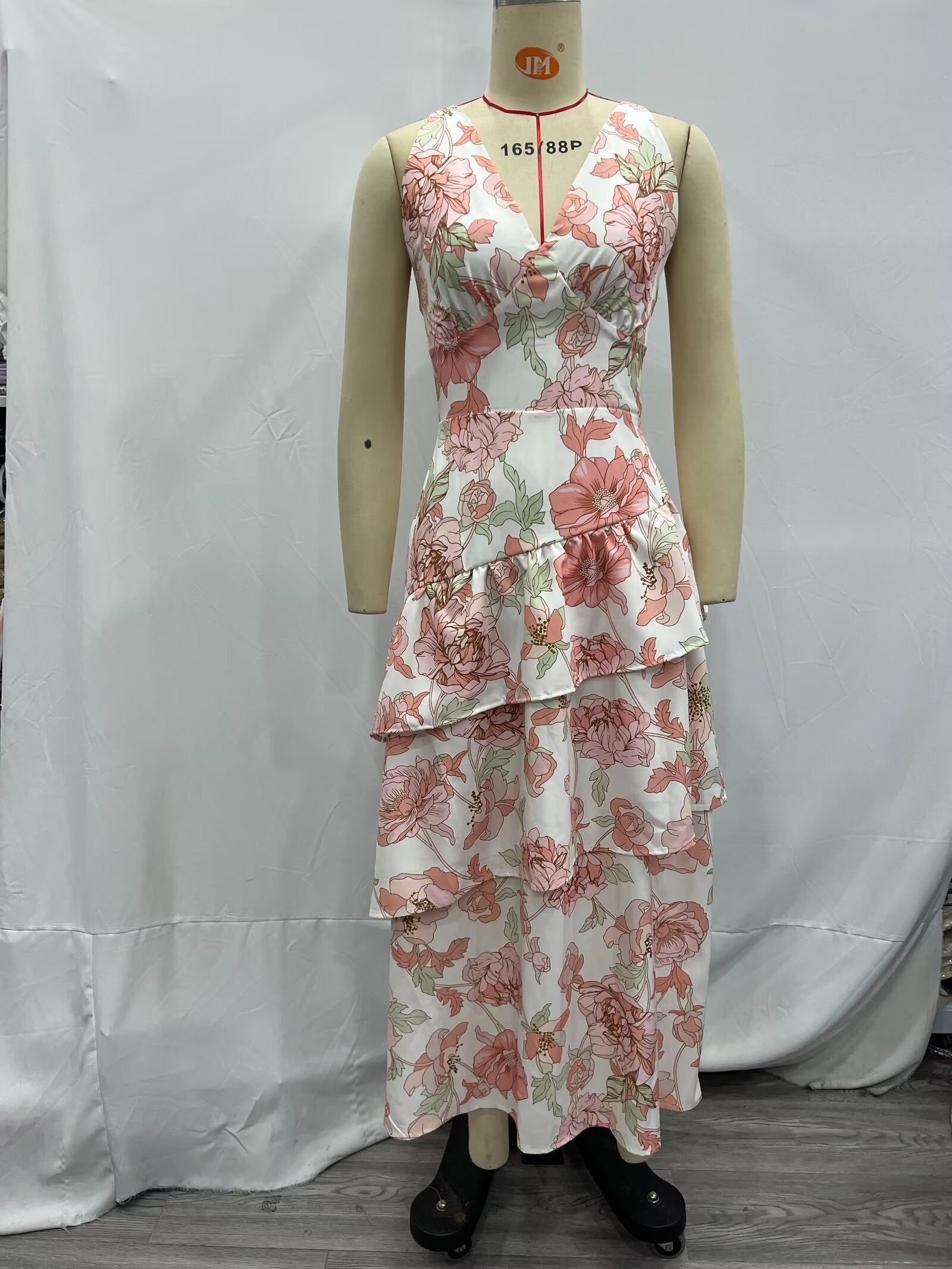 Robe d'été imprimée asymétrique à volants pour femme