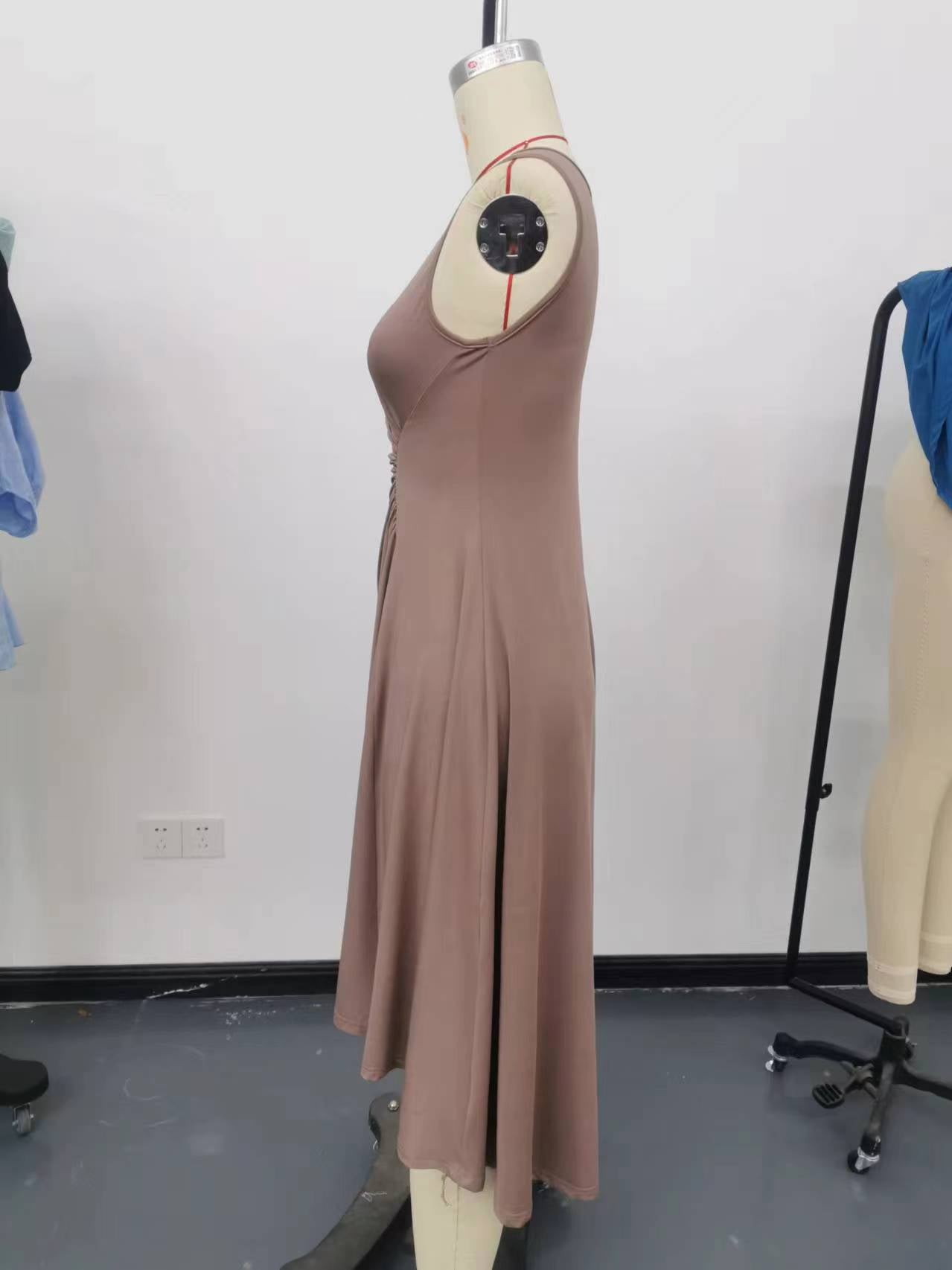 Summer Women Clothing Summer Sleeveless Solid Color A line Crumpled Medium Dress