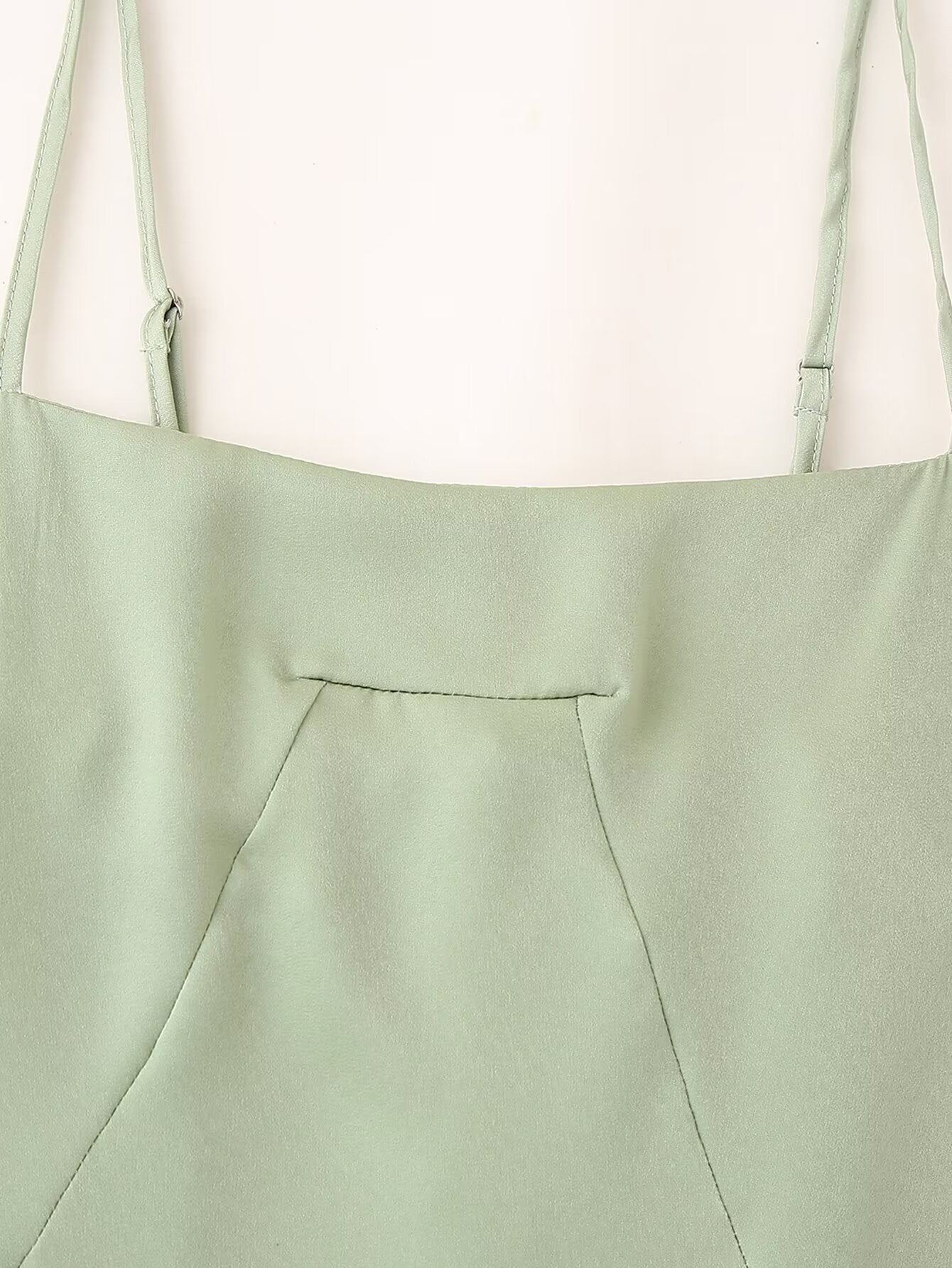 Vestido de verano de satén con cintura ajustada y dobladillo grande para mujer