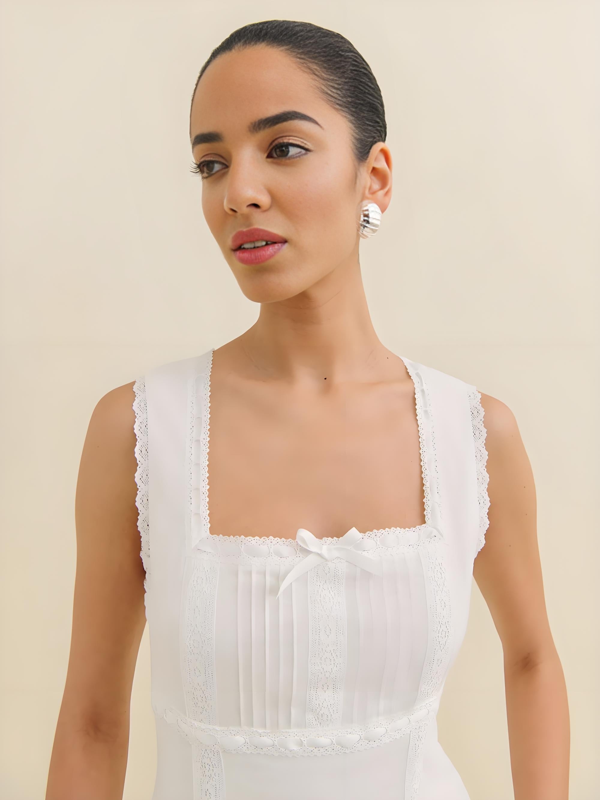 Spring Lace Slim Fit Bow Embellished Square Collar Vest Dress