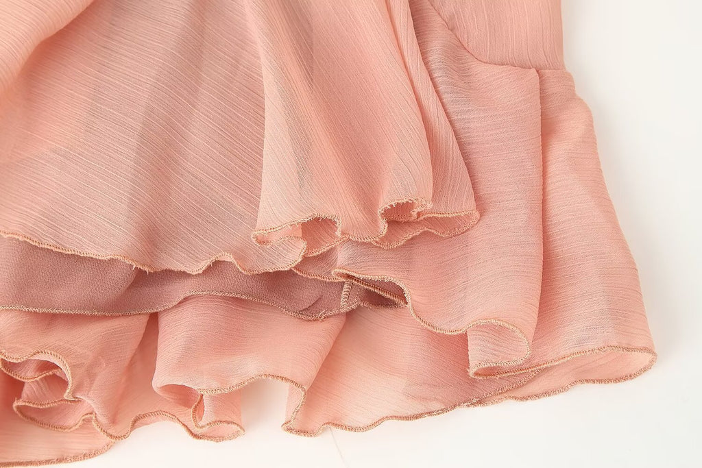 Robe moulante sexy dos nu ornée de décorations laminées pour femmes
