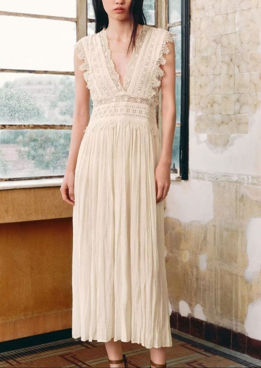 Robe élégante à bretelles en dentelle pour femme