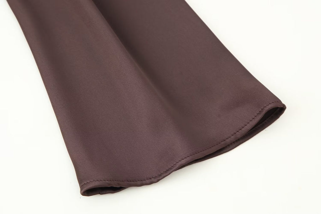 Manteau d'automne pour femme, robe écharpe en satin de soie texturé, texture soie.