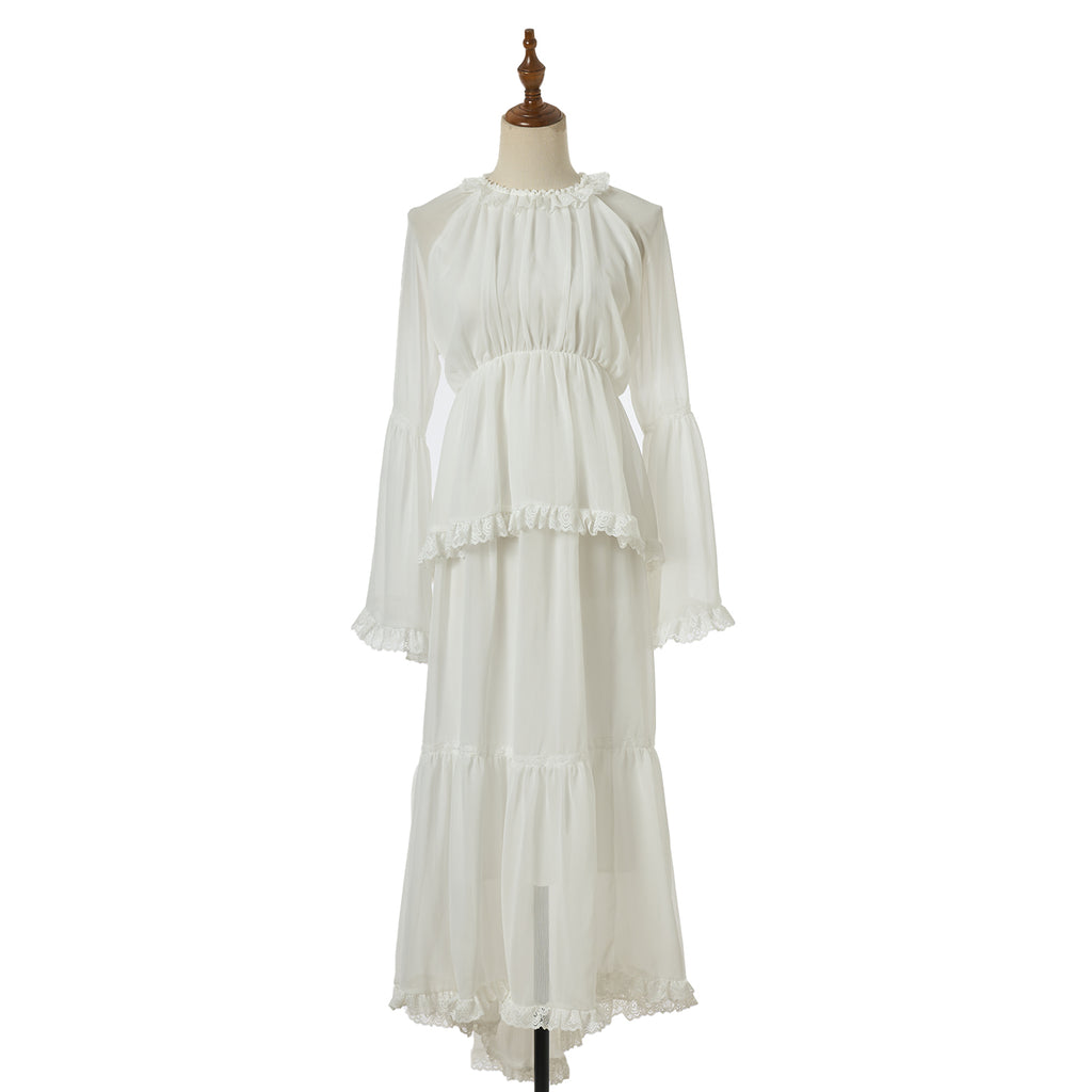 Vestido de mujer con ribete de volantes