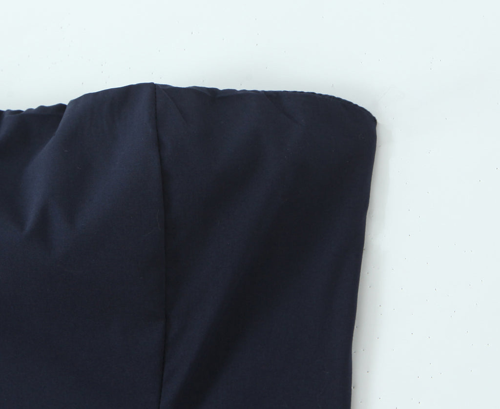 Robe bustier élégante et sexy à lacets, style rétro français, idéale pour des vacances élégantes et sexy.