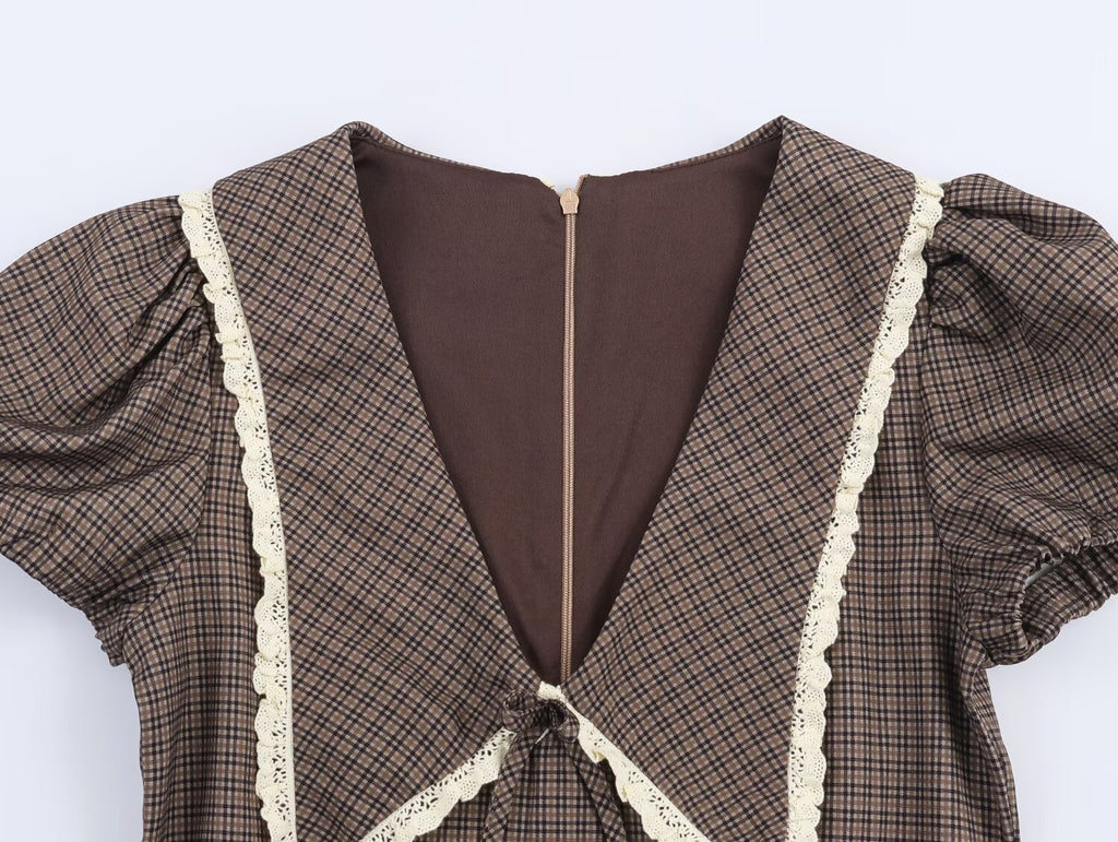 Vestido de mujer con cuello redondo pequeño a cuadros