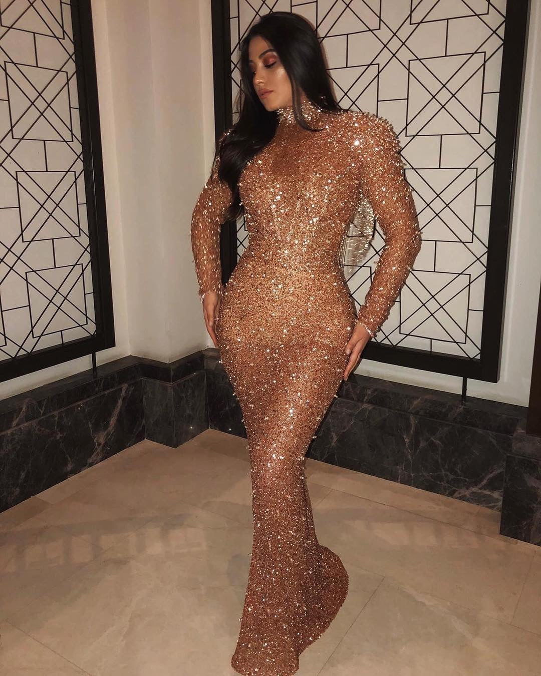 Vestido formal dorado informal de manga larga sin espalda para mujer de primavera
