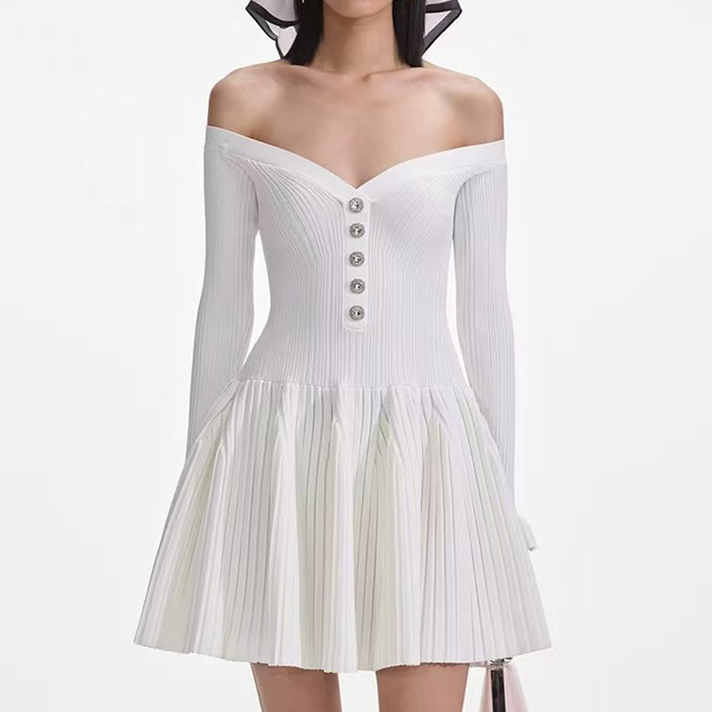 Vestido ajustado adelgazante de punto con hombros descubiertos y manga larga de otoño