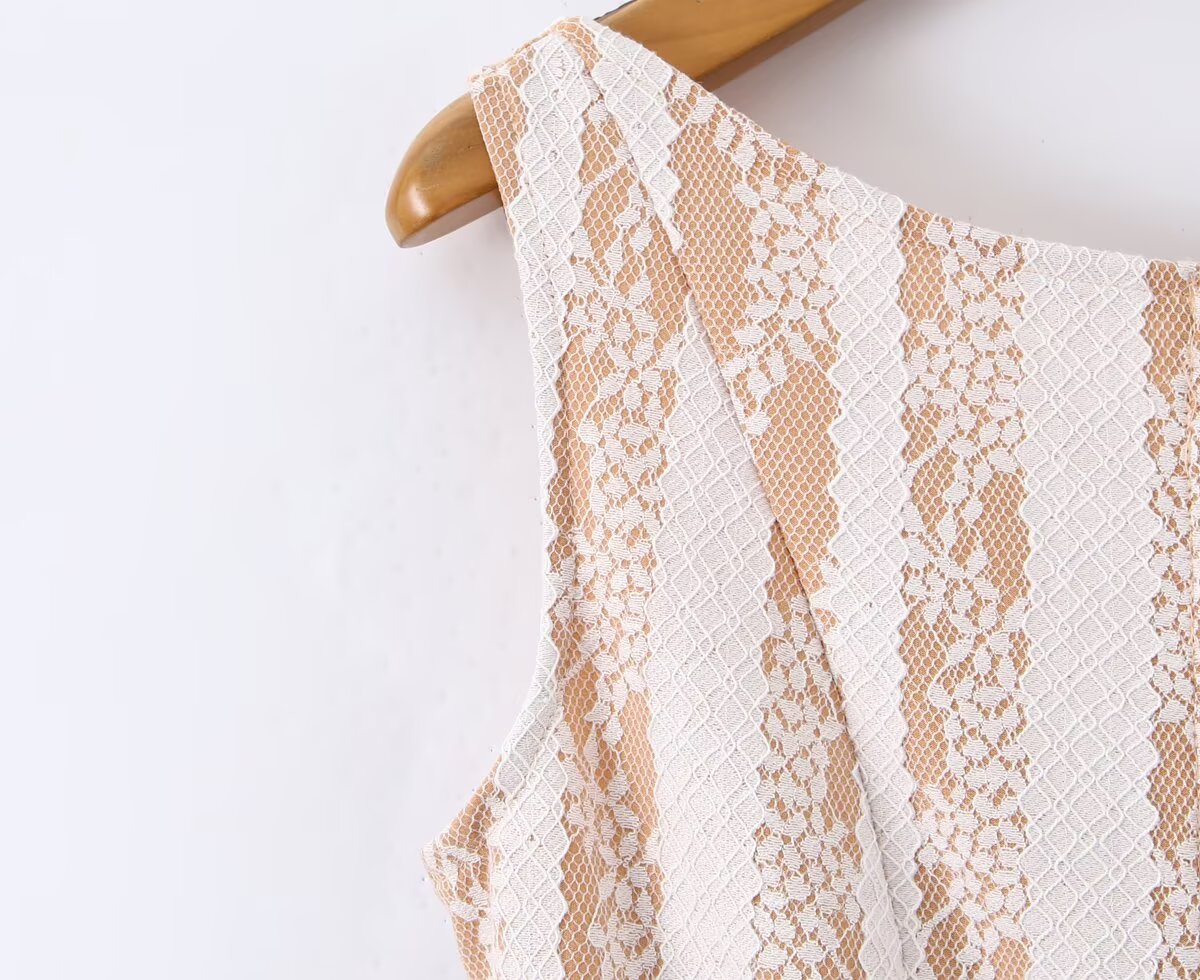 Robe d'hiver Pure Wind sans manches à col rond, dos nu sexy, empiècements en dentelle et taille affinée