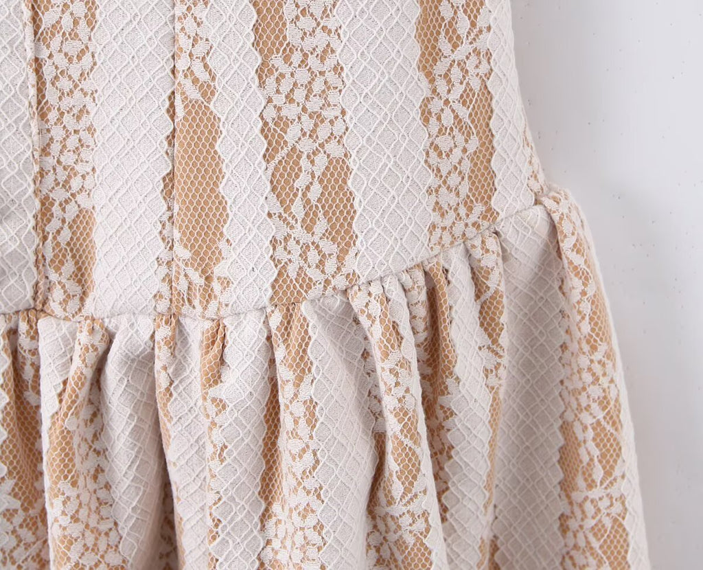 Robe d'hiver Pure Wind sans manches à col rond, dos nu sexy, empiècements en dentelle et taille affinée