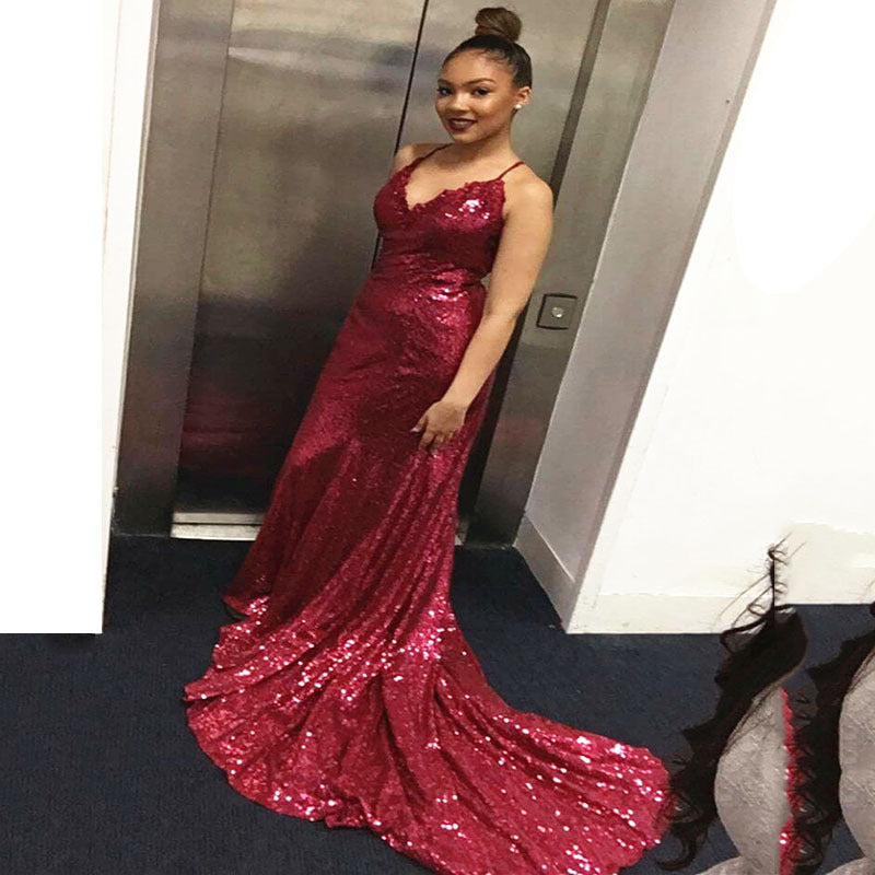 Robe longue sans manches à bretelles, col V et dos nu à sequins, collection printemps-été femme