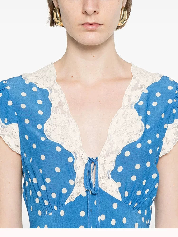 Robe d'automne élégante pour femme, col en V, pois et dentelle.