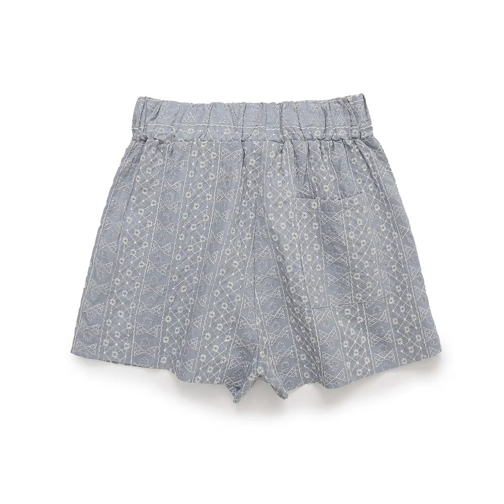 Short décontracté taille haute à découpes et broderies pour femme, assorti à tous les vêtements.