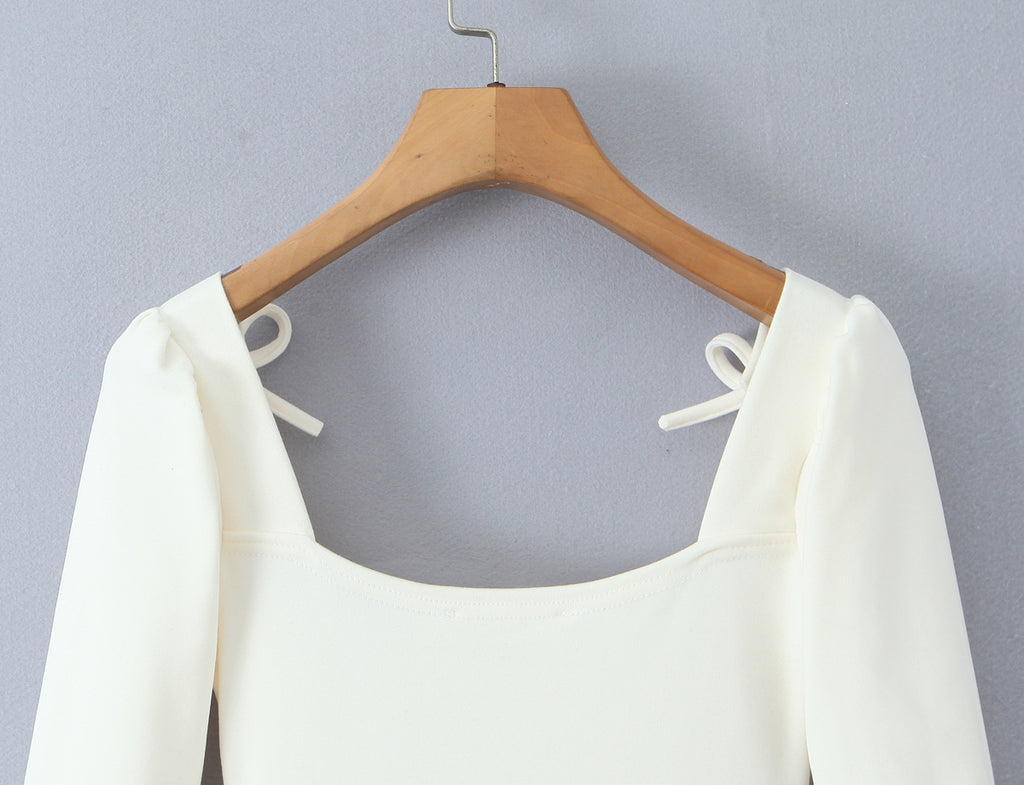 Robe courte amincissante à manches longues pour femme