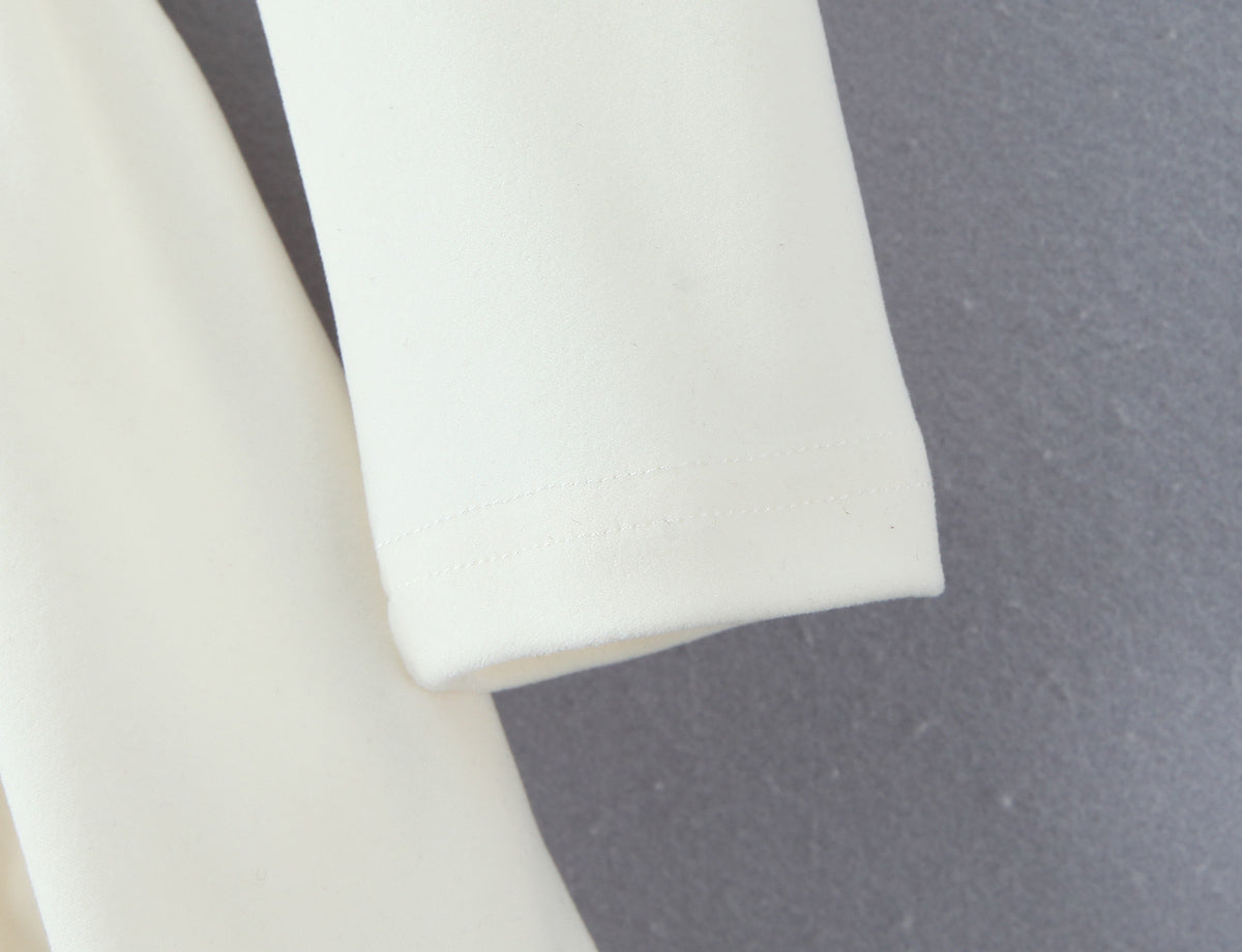 Robe courte amincissante à manches longues pour femme