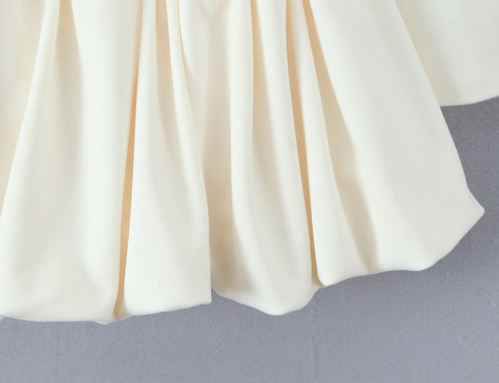 Robe courte amincissante à manches longues pour femme