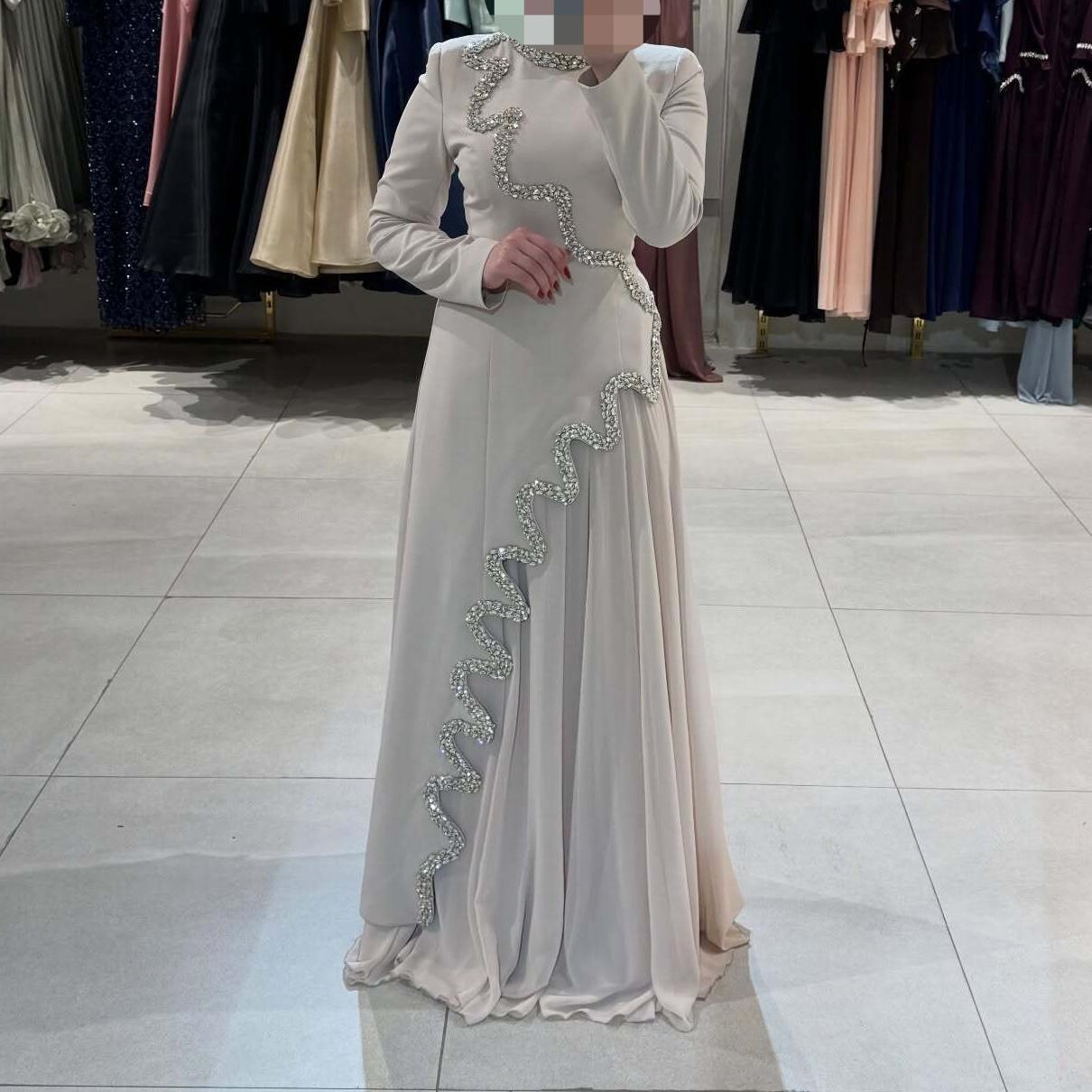 Robe longue de soirée élégante pour femme avec ruban et perles