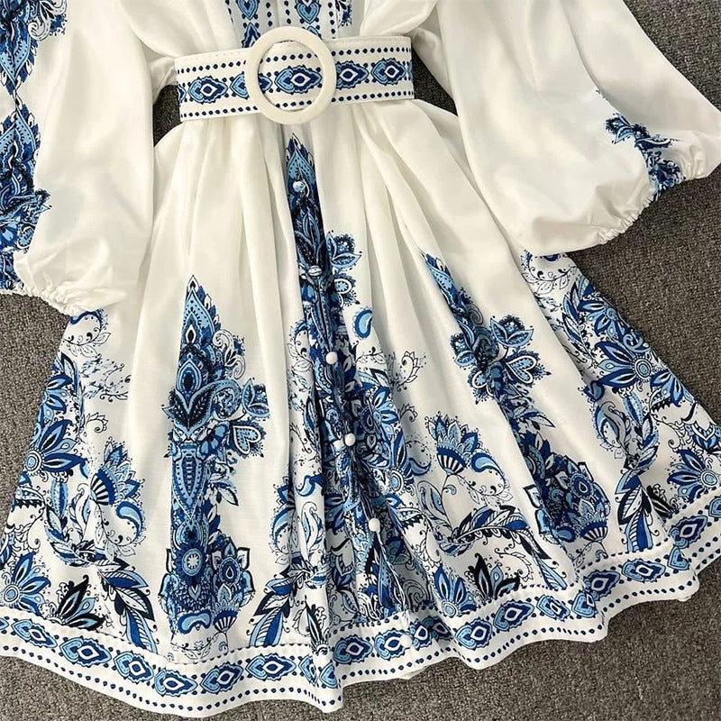 Robe bohème imprimée à manches longues et col en V pour femme, tendance printemps.