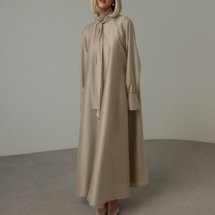 Robe femme à col montant et cravate, manches longues, fente latérale, coupe ample et décontractée