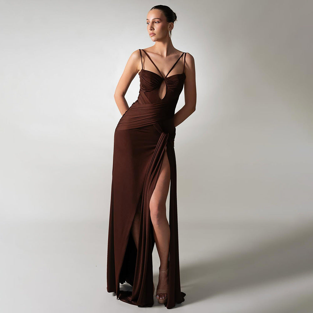 Robe longue moulante sexy dos nu marron plissée à ruban