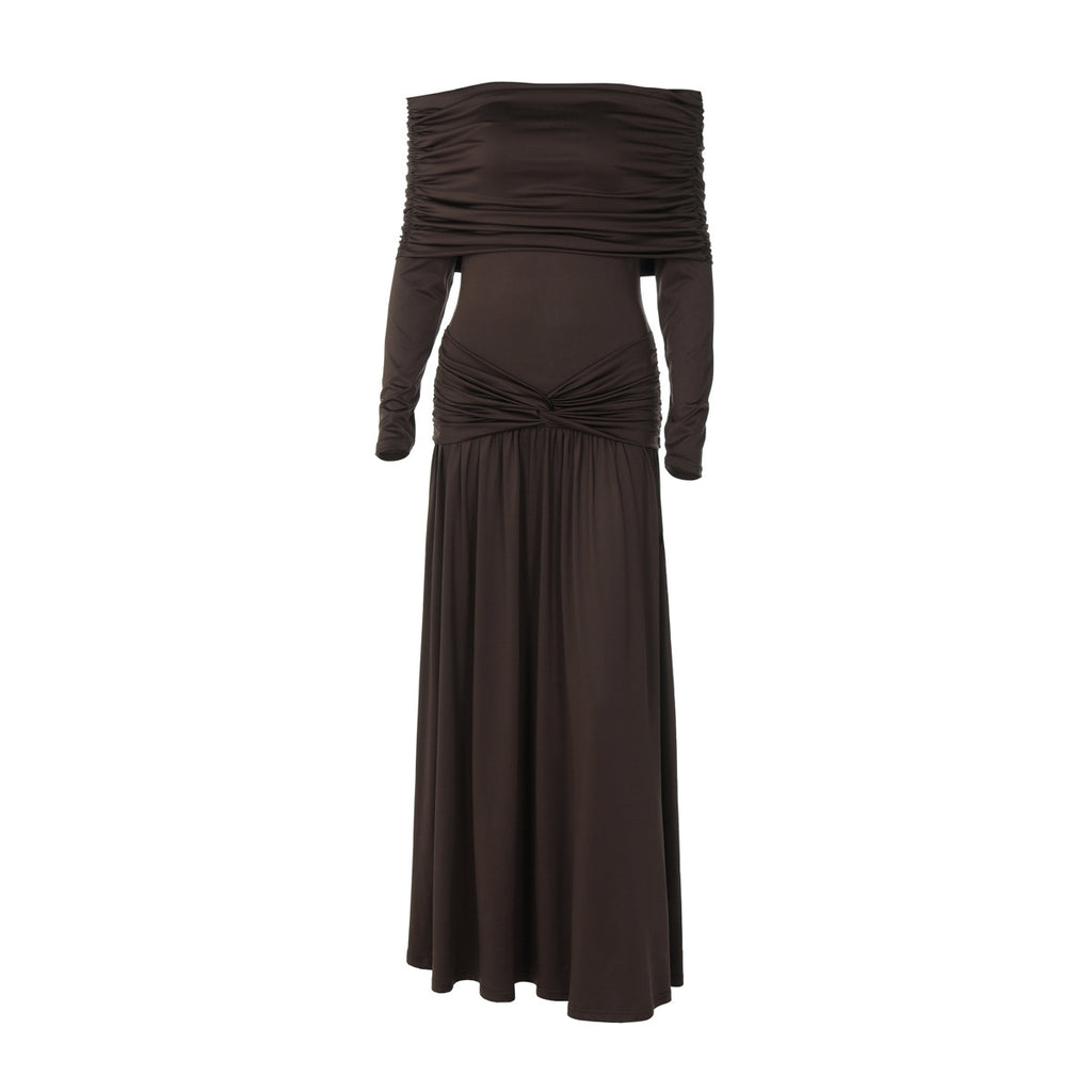 Vestido francés de otoño con cuello halter, manga larga y plisado.