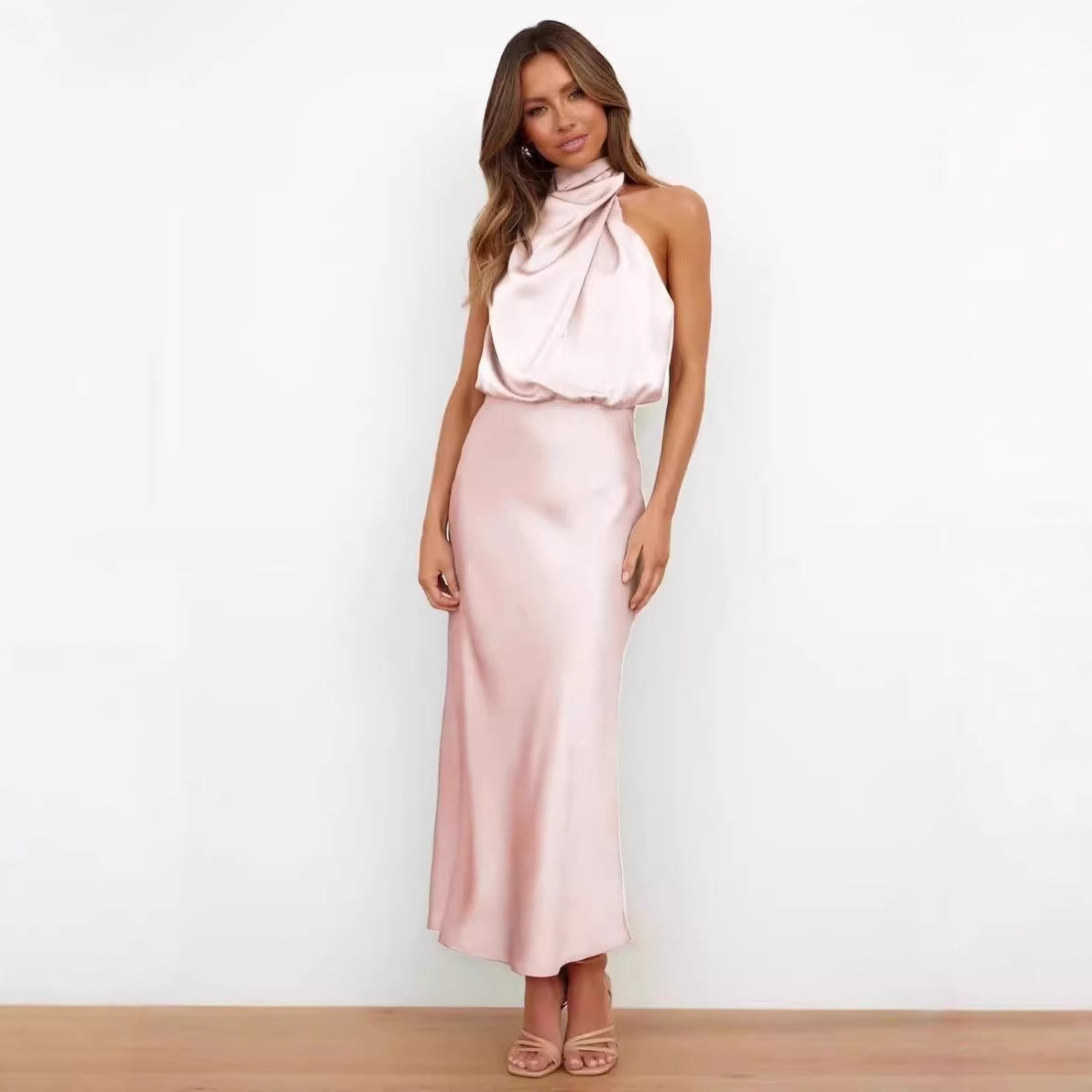 Robe printemps-été unie en satin de haute qualité sans manches, élégante et gracieuse, chaussures légères