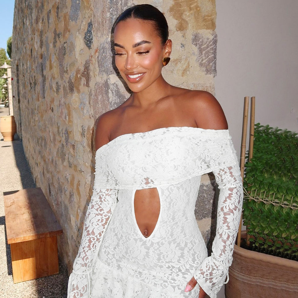 Robe d'automne sexy à manches longues en dentelle découpée pour femme