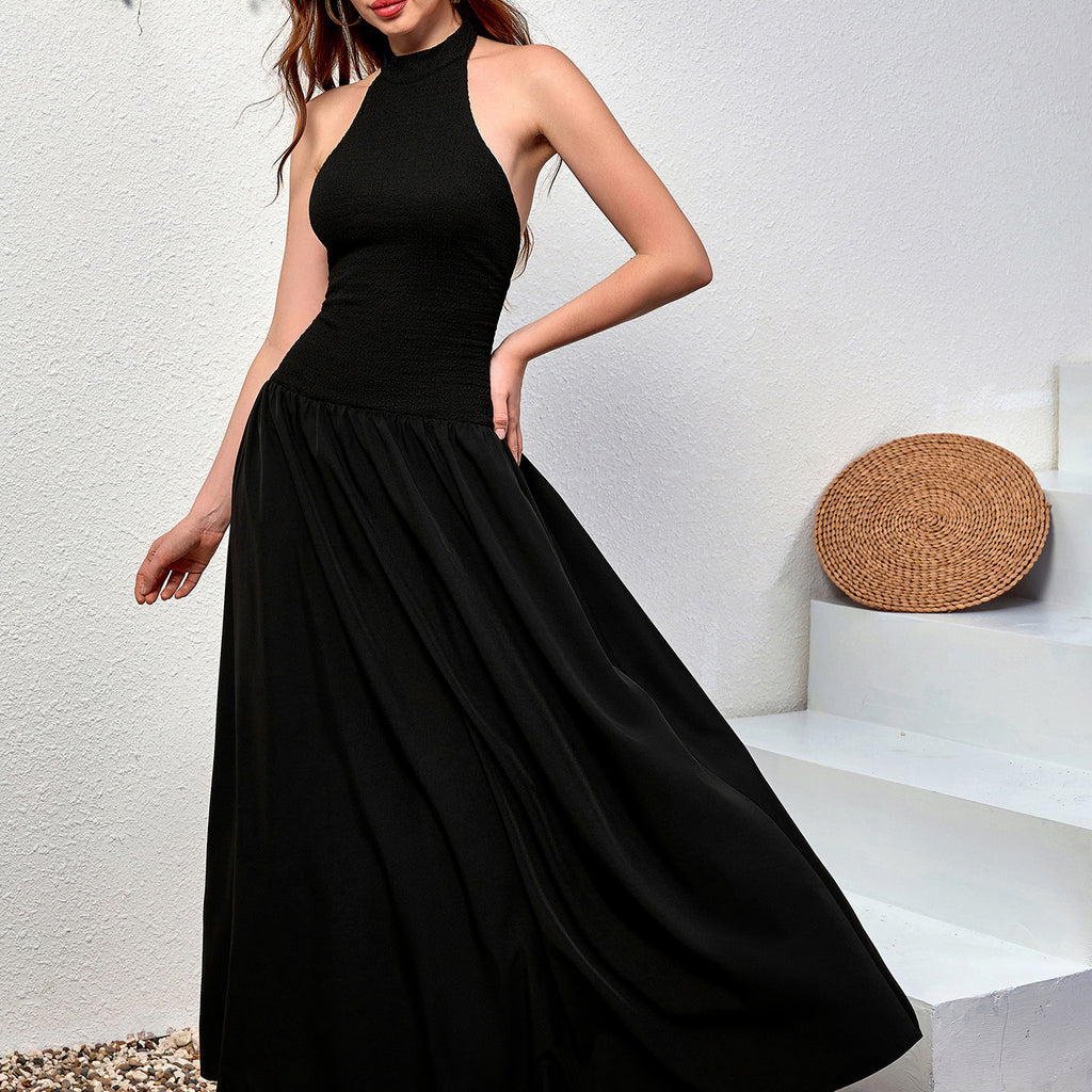 Robe longue élégante en maille dos nu, coupe ajustée et plissée, style trapèze