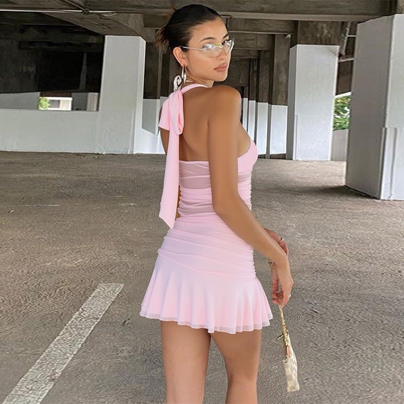 Vestido corto halter con escote en V profundo y costuras de malla calada para mujer