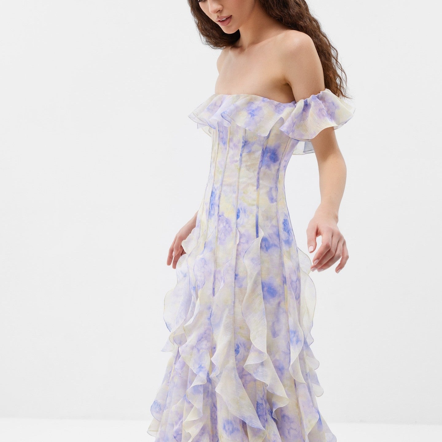 Robe de plage à volants en fil, style bohème chic. Robe maxi élégante.
