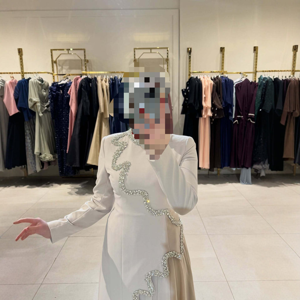 Robe longue de soirée élégante pour femme avec ruban et perles
