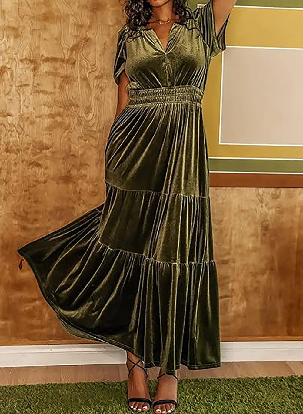 Christmas Velvet Dress for Women Short Sleeve Waist Controlled Pocket Dress Long Large Hem Sexy Dress