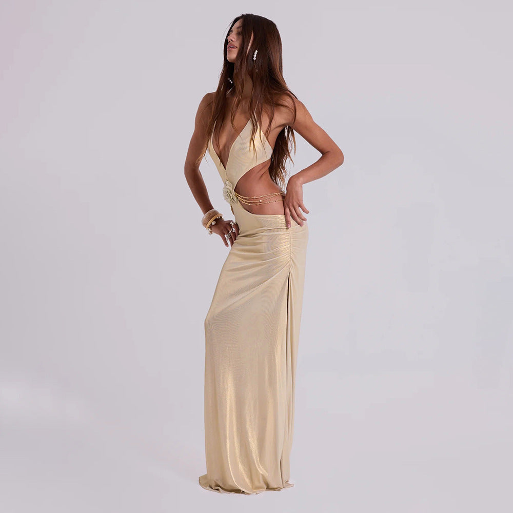 Vestido ajustado de verano de color liso con escote en V profundo y espalda descubierta con cuello halter y corte hipster urbano