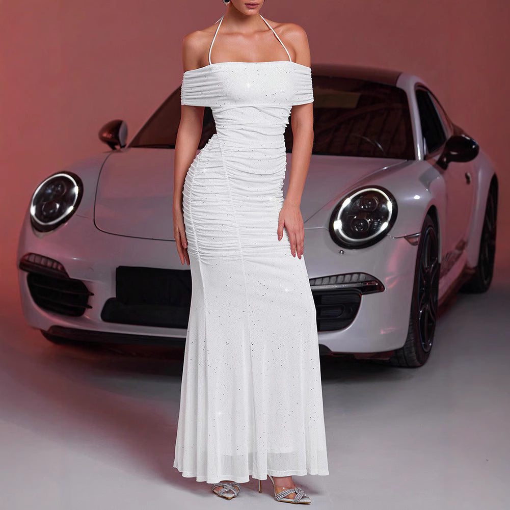 Robe d'été élégante et tendance pour femme, en maille argentée à paillettes, épaules dénudées et sans manches.
