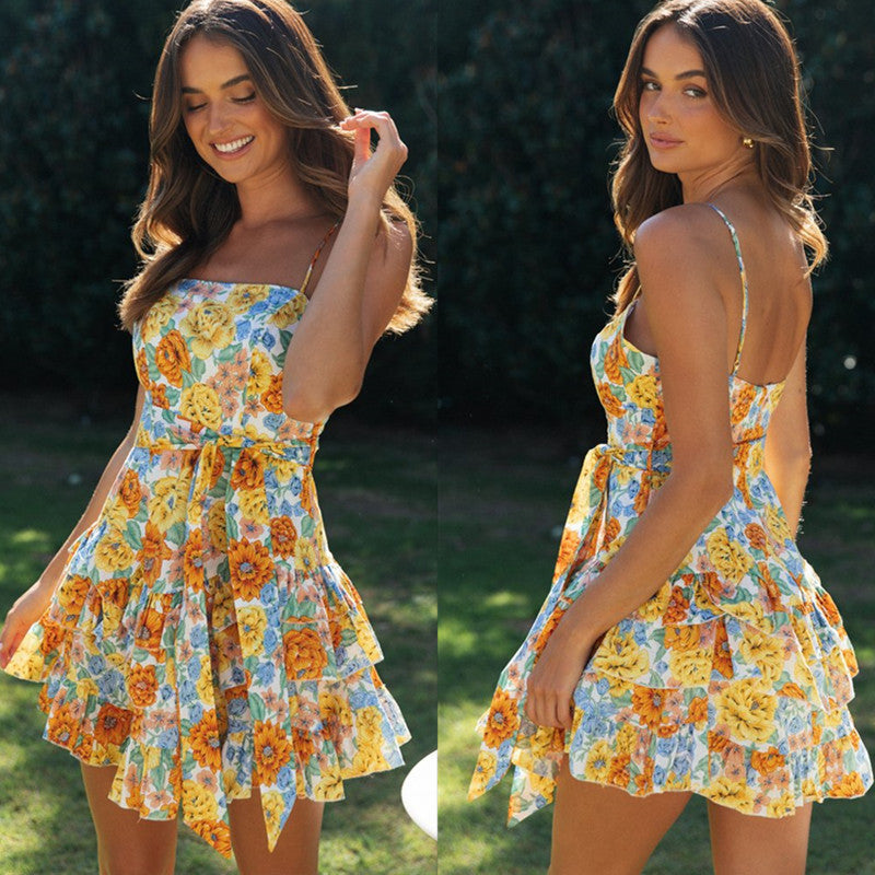 Robe courte à bretelles imprimée pour femme