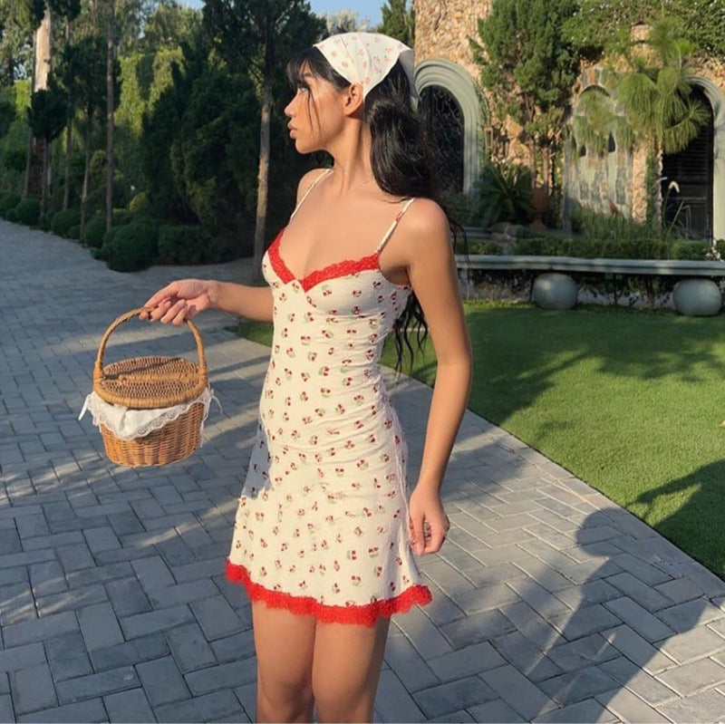 Vestido de verano con tirantes de encaje y costuras con estampado fresco y dulce para mujer