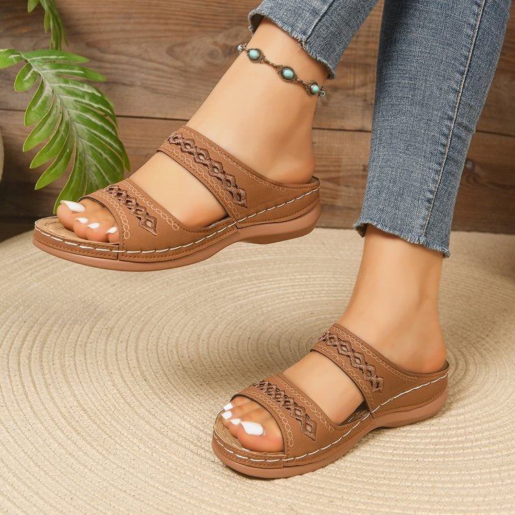 Hollow Out Cutout Embroidered Platform Peep Toe Slippers Women Lightweight Sewing Thread Wedge Beach Slippers