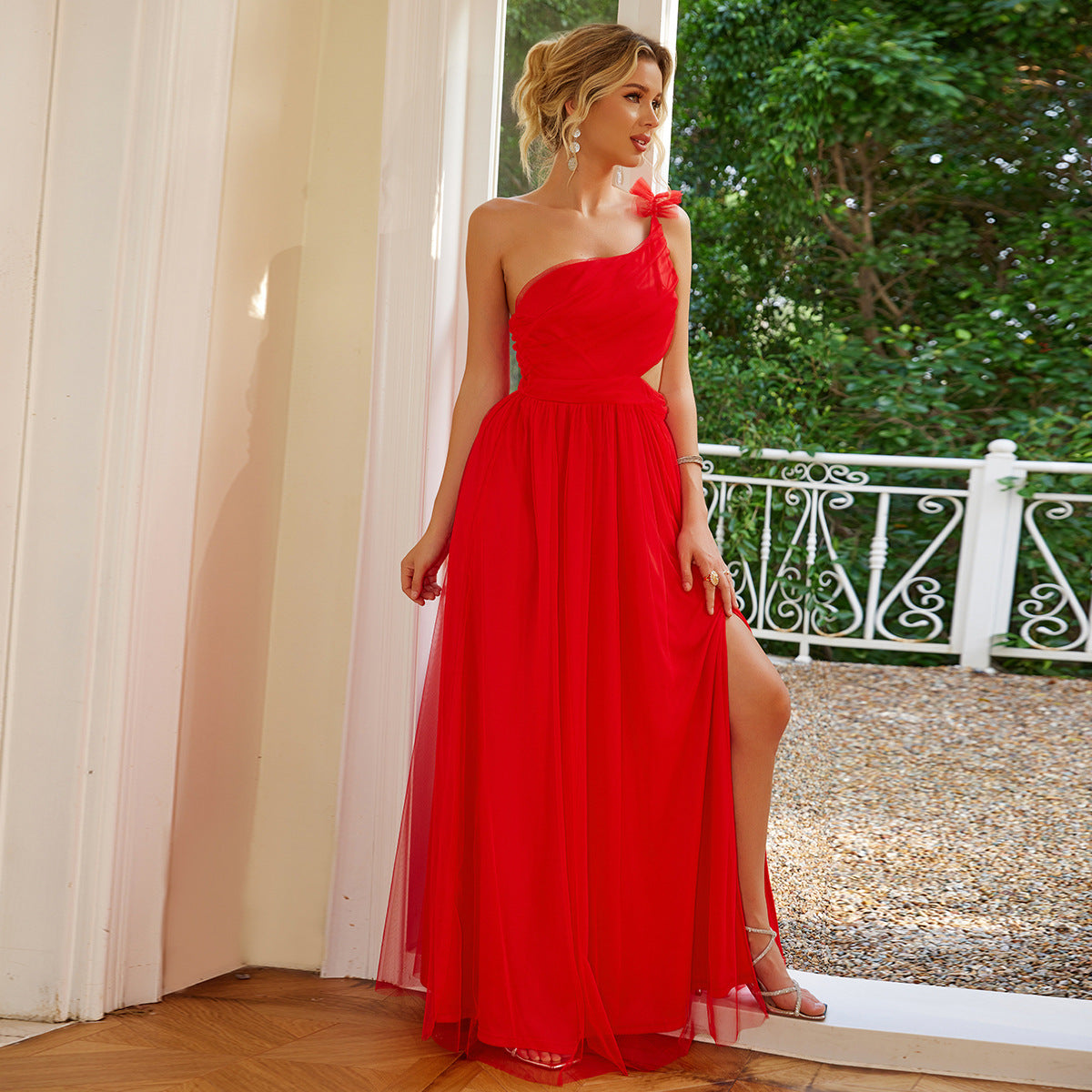 Vestido ajustado con abertura en los hombros y color liso de gasa para mujer